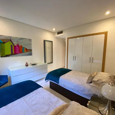 Appartement Modern 2 Bedroom Apartment In Beachfront Community Estepona