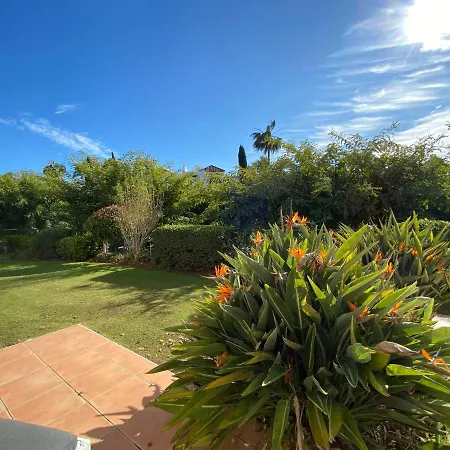 Modern 2 Bedroom Apartment In Beachfront Community * Estepona