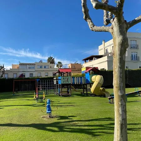 Modern 2 Bedroom Apartment In Beachfront Community Appartement Estepona